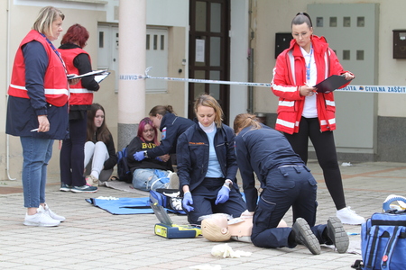 29. regijsko preverjanje usposobljenosti ekip prve pomoči Rdečega križa in Civilne zaščite v dolenjski regij (49)
